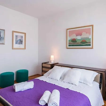 Appartamento In 41682 Crikvenica