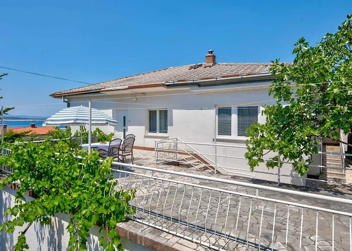Appartamento In 41682 Crikvenica